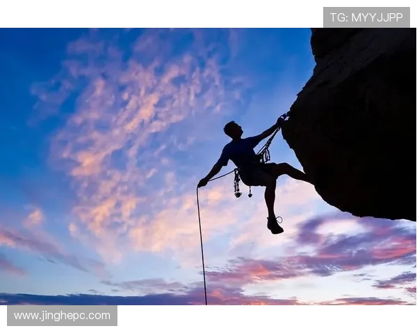 成都攀岩队创新防反策略助力攀登技术全面提升与发展