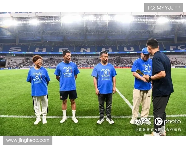 《激烈角逐与荣耀时刻：体育赛事背后的热血拼搏与无畏精神》